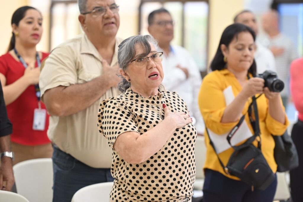 Foto: Libro al Viento