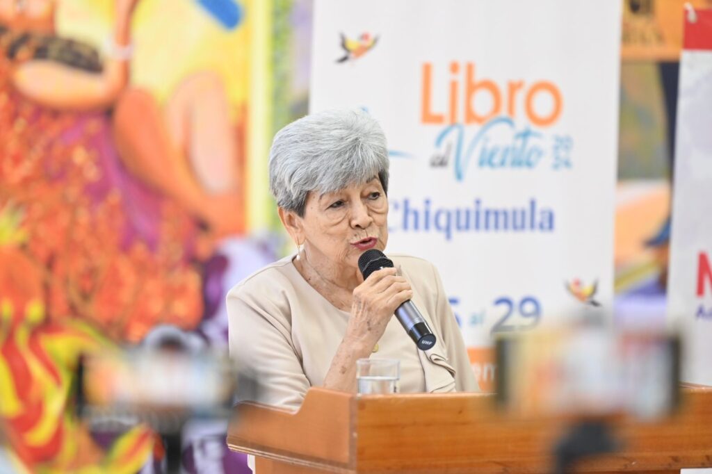 Foto: Libro al Viento