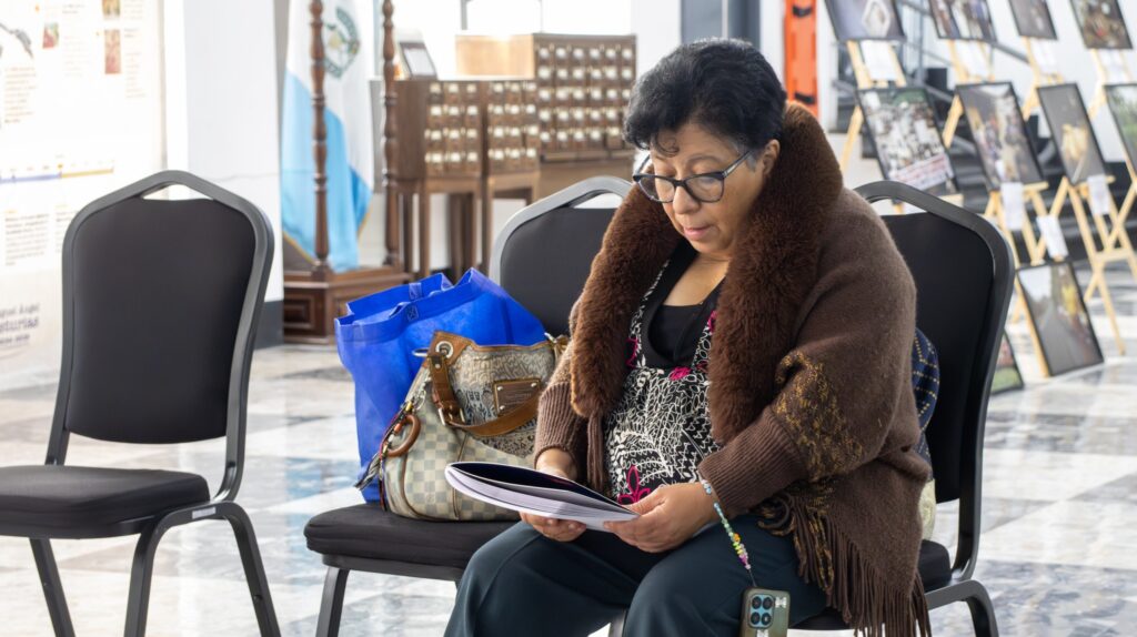 El Círculo de Lectura se realizó en Biblioteca Nacional "Luis Cardoza y Aragón", abriendo un espacio de encuentro para la reflexión literaria.