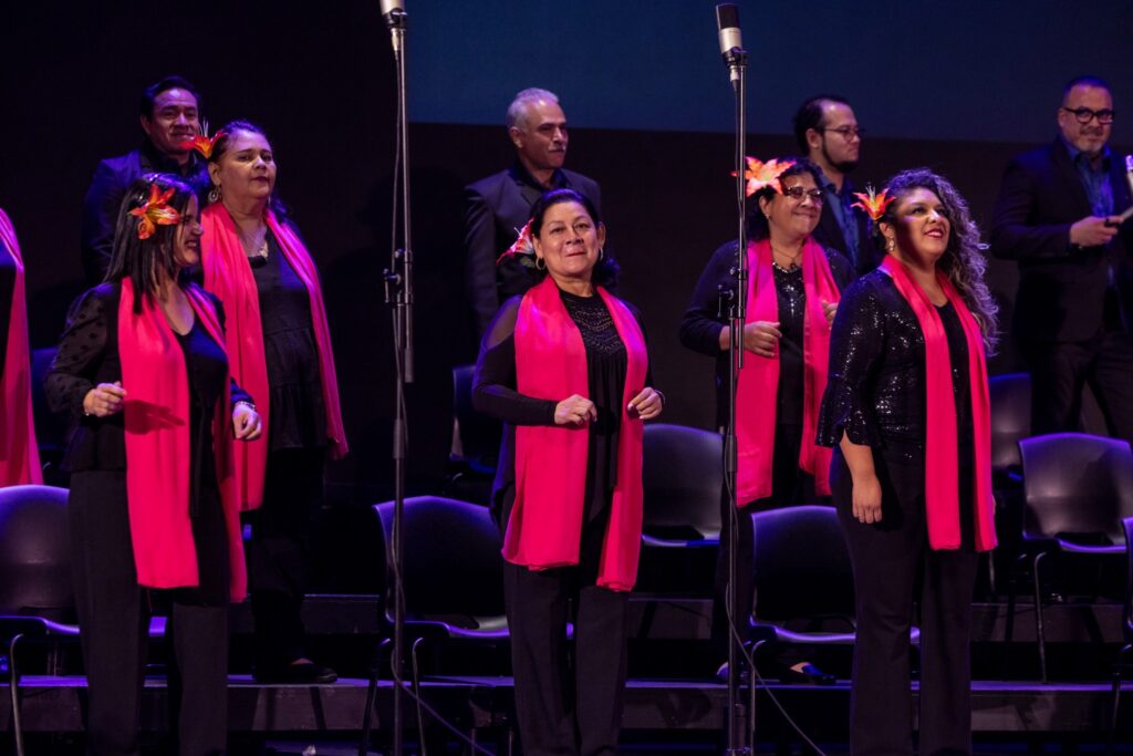 CORO MAMA5